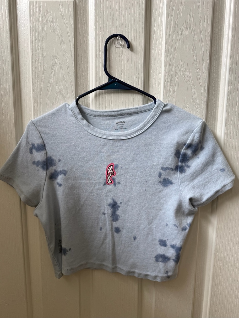 Cotton On Light Blue Tie-Dye Crop Tee with mushroom patch